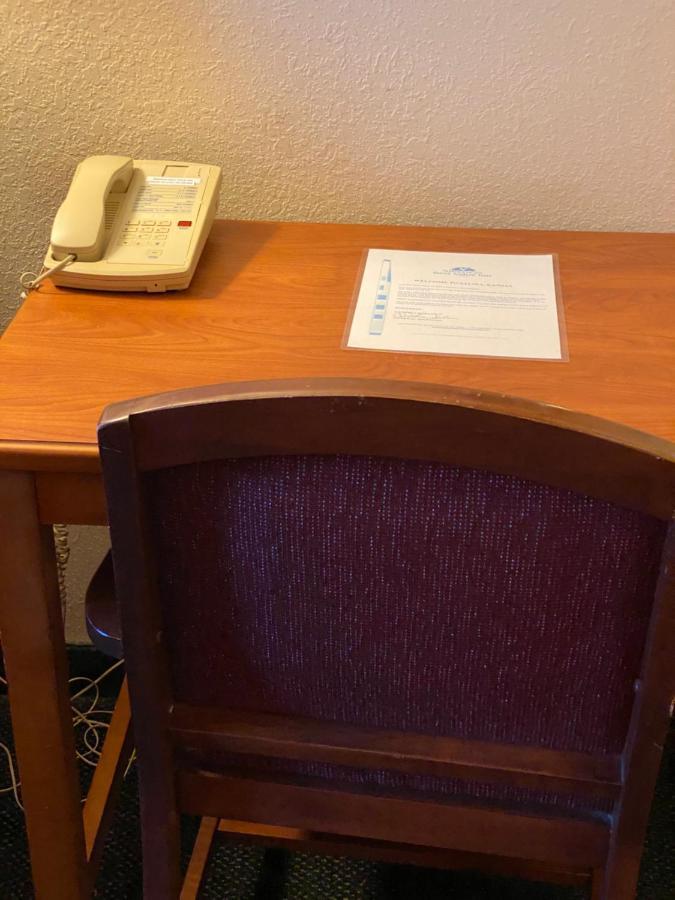 Americas Best Value Inn Salina Εξωτερικό φωτογραφία