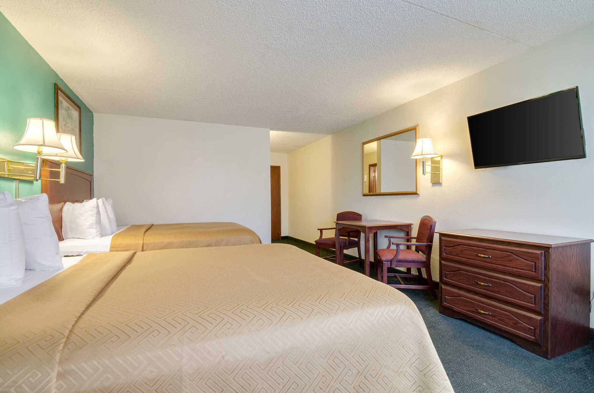 Americas Best Value Inn Salina Δωμάτιο φωτογραφία