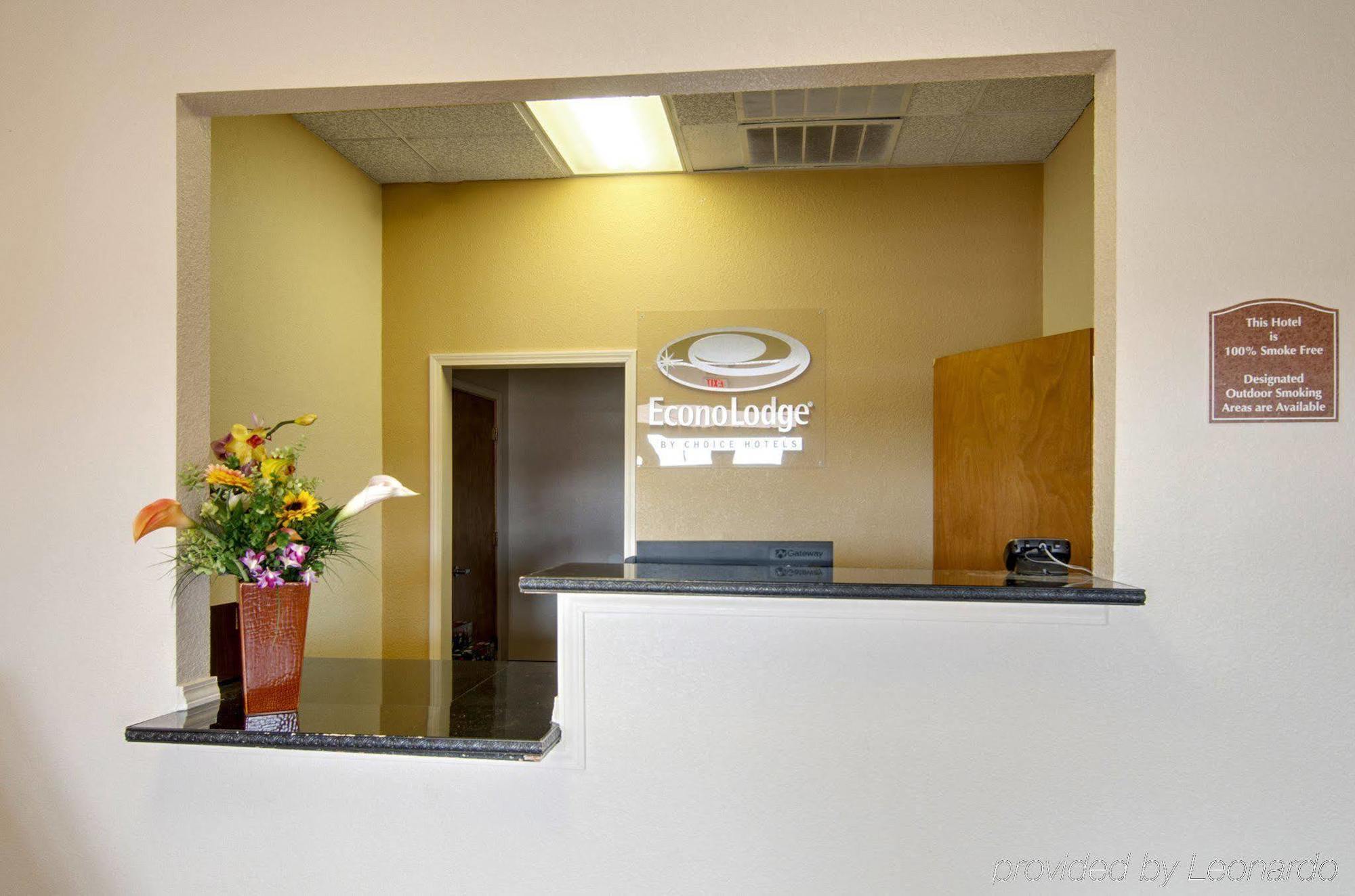 Americas Best Value Inn Salina Εξωτερικό φωτογραφία