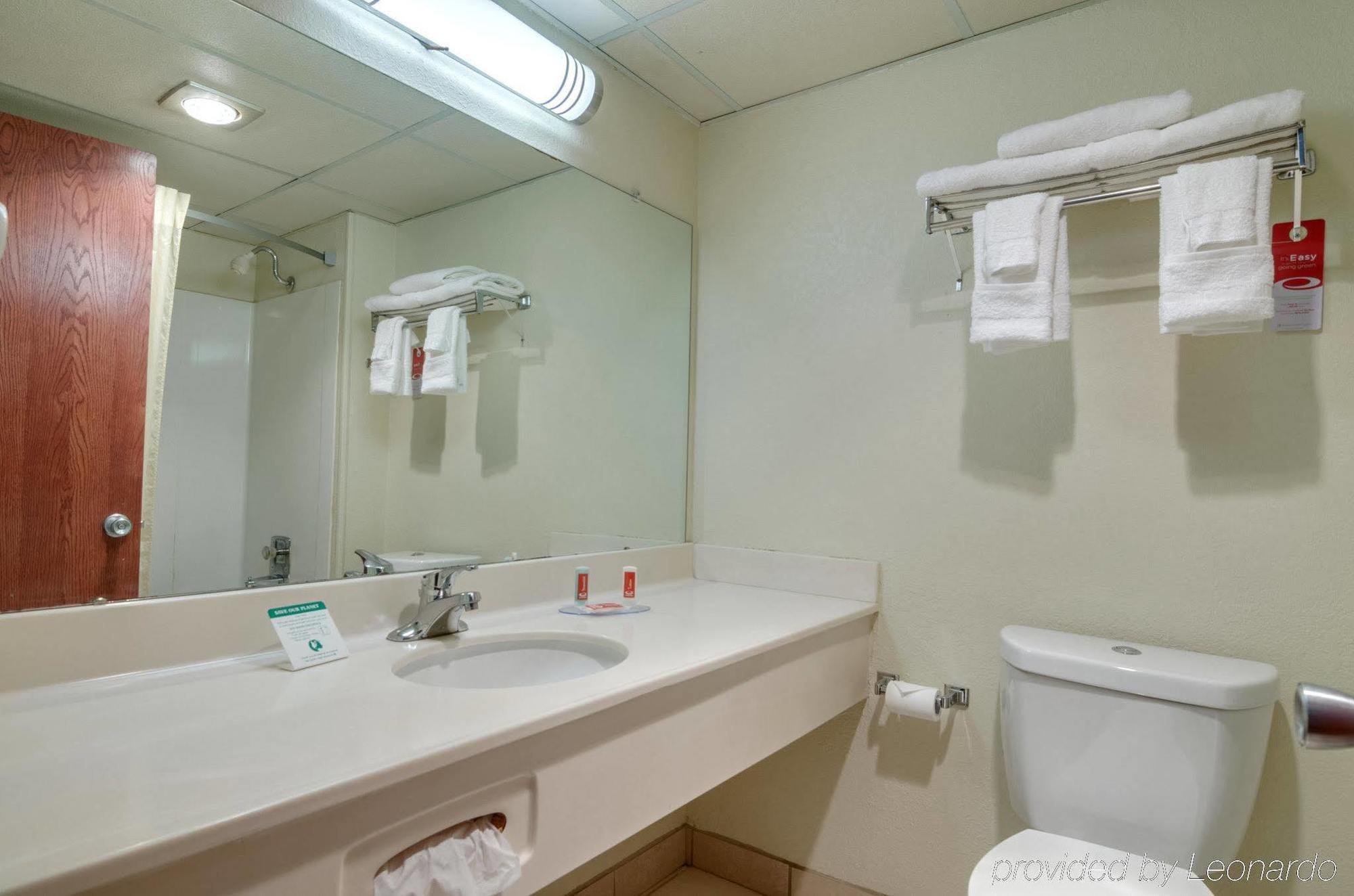 Americas Best Value Inn Salina Εξωτερικό φωτογραφία