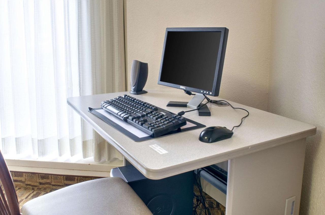 Americas Best Value Inn Salina Εξωτερικό φωτογραφία