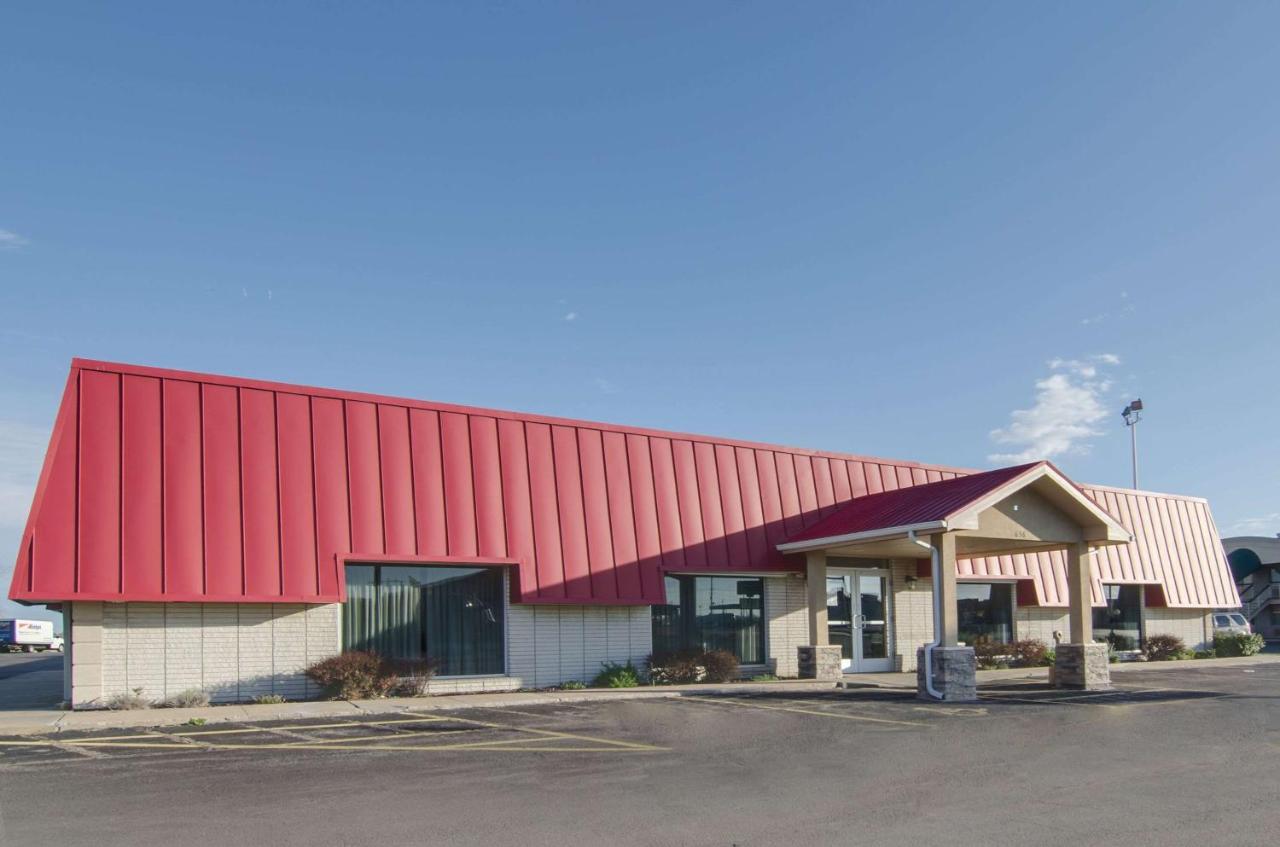 Americas Best Value Inn Salina Εξωτερικό φωτογραφία